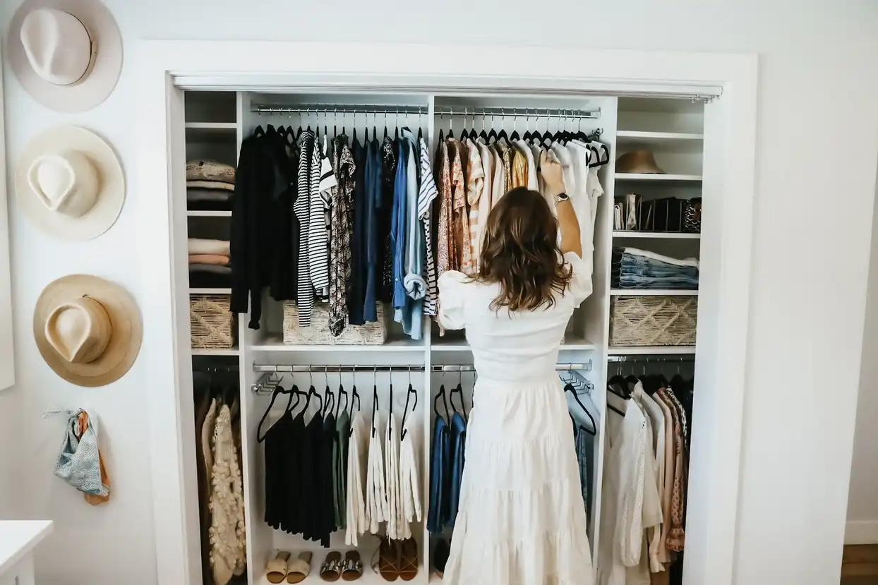 Spring Closet Reset: How Custom Storage Simplifies Seasonal Transitions